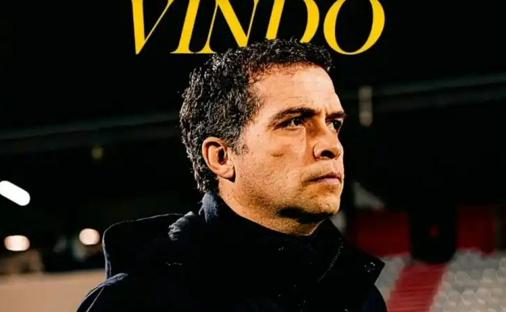 开云登录入口-按决赛标准踢内部赛？法媒：南特主帅对抗中重伤疑似韧带断裂