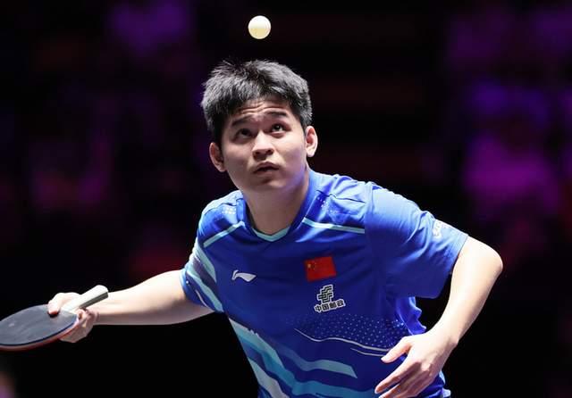 开云登录入口-林诗栋横扫吴晙诚晋级8强!一三局压制,第二局拿捏关键分!