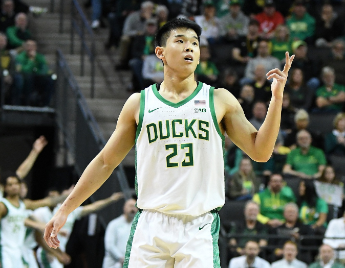 林葳留洋首次连3战上双:轰14+3三分全队最高分 难阻强敌17连胜