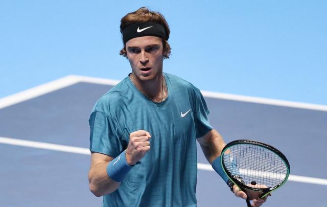 1637199330688060439.jpeg Kaiyun中国官网-总决赛德约小组第一晋级 卢布列夫鲁德PK出线席位