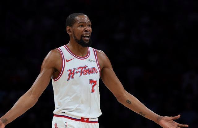 Kaiyun中国官网-阿门16分5板4助 NBA火箭93-129掘金 穆雷30分