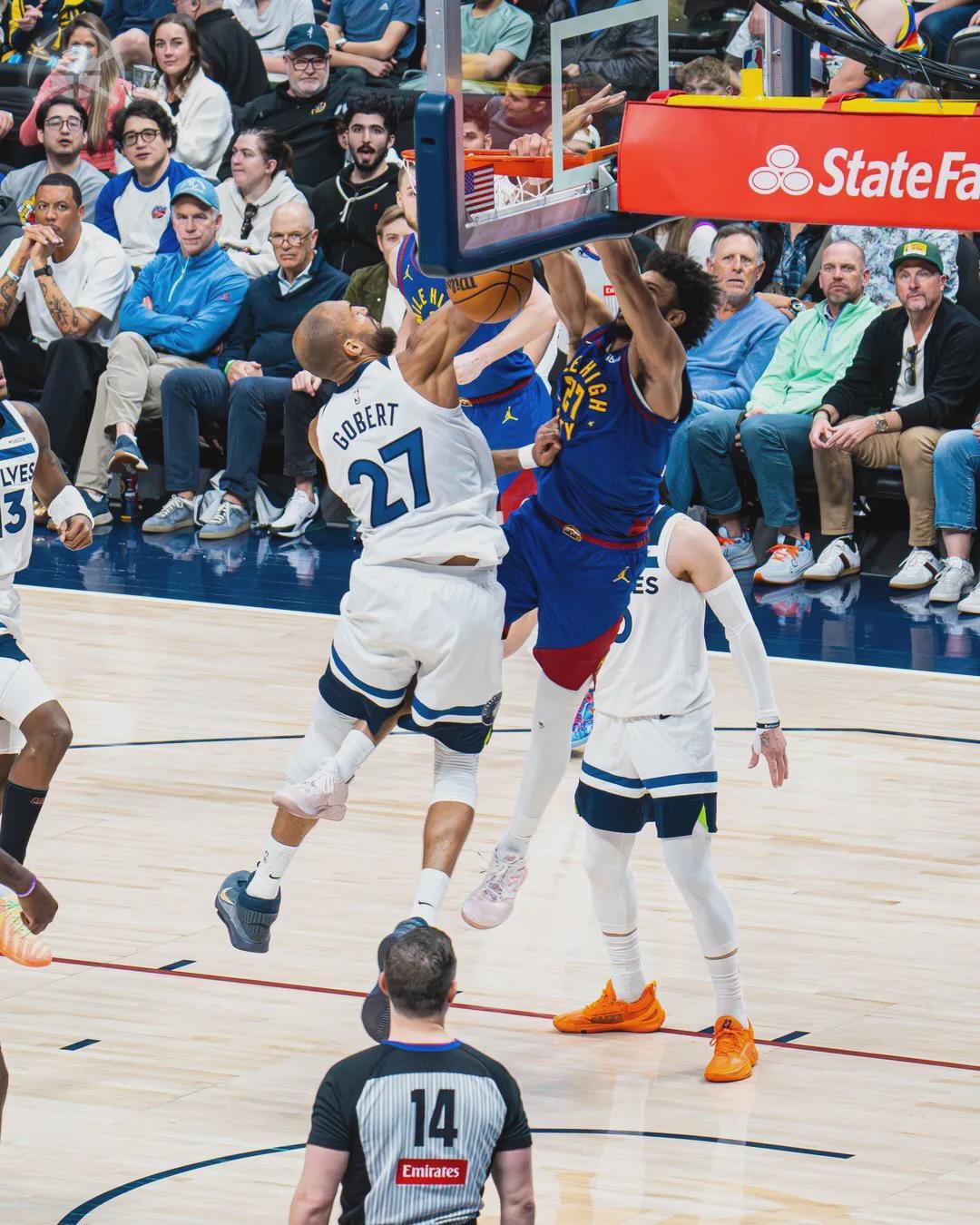 场均27+14+9!坐拥联盟第一战力为何突然萎靡?他们想念那位配角