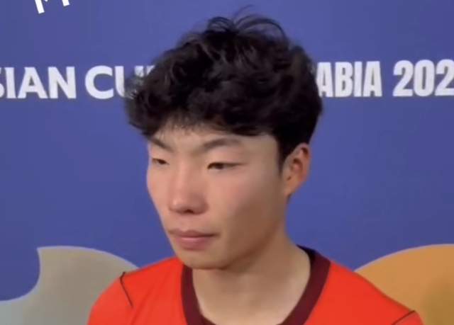 开云网页版中国官网-5新星没坐稳主力，泰山青训闪耀 U17国脚进球回应质疑 可提拔一队